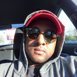 Meet your Posher, Todd